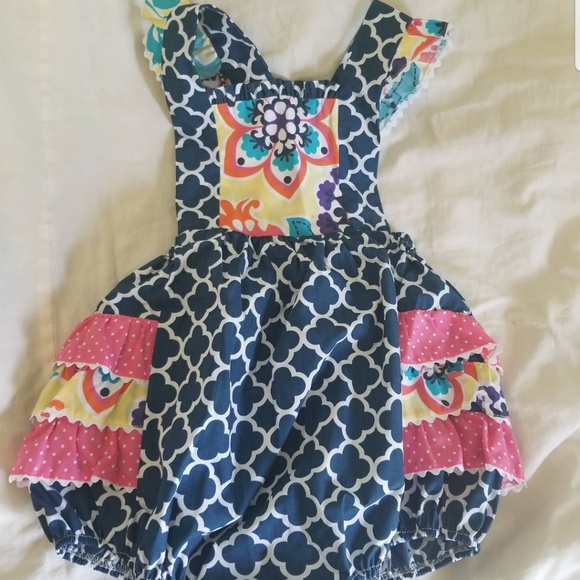 Stelly Belly bubble romper - Picture 1 of 2